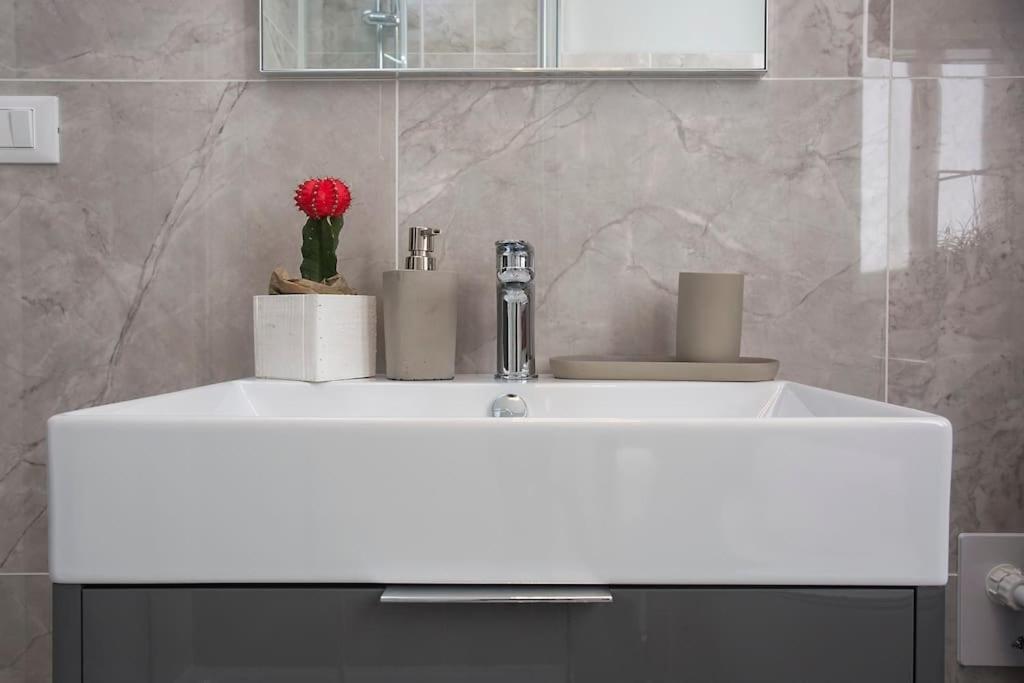 San Marco Elegant Apartment Венеция Екстериор снимка